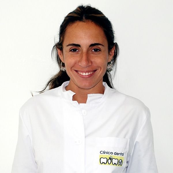 Dra. Patricia Deza Borau - Odontòloga